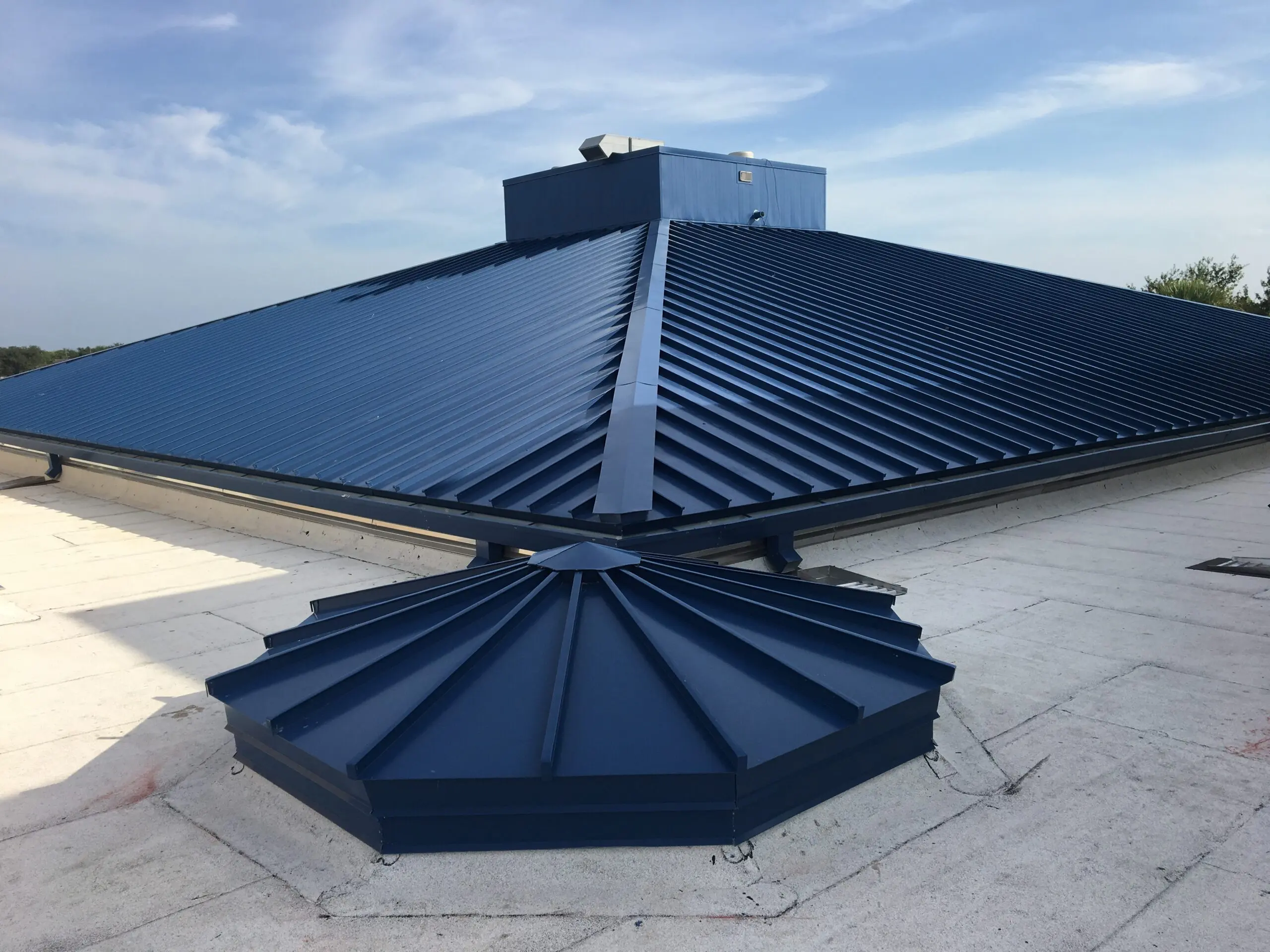 Standing Seam Metal Roof Systems commercial roof planning in New Orleans